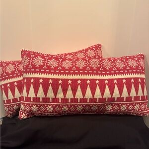 Set of 2 Red & White Holiday Throw Pillows – Nordic Snowflake & Tree Pattern